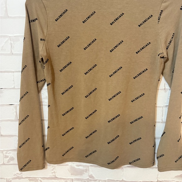 Fashion design like Balenciaga light Brown Logo Print Long Sleeve Shirt - Picture 12 of 12